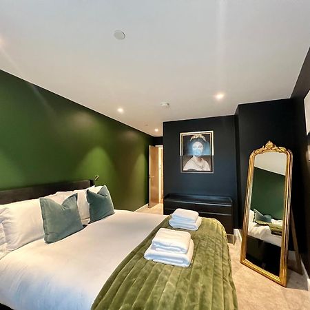 The Midnight Garden Escape At Ryedale House Apartment York Exterior photo