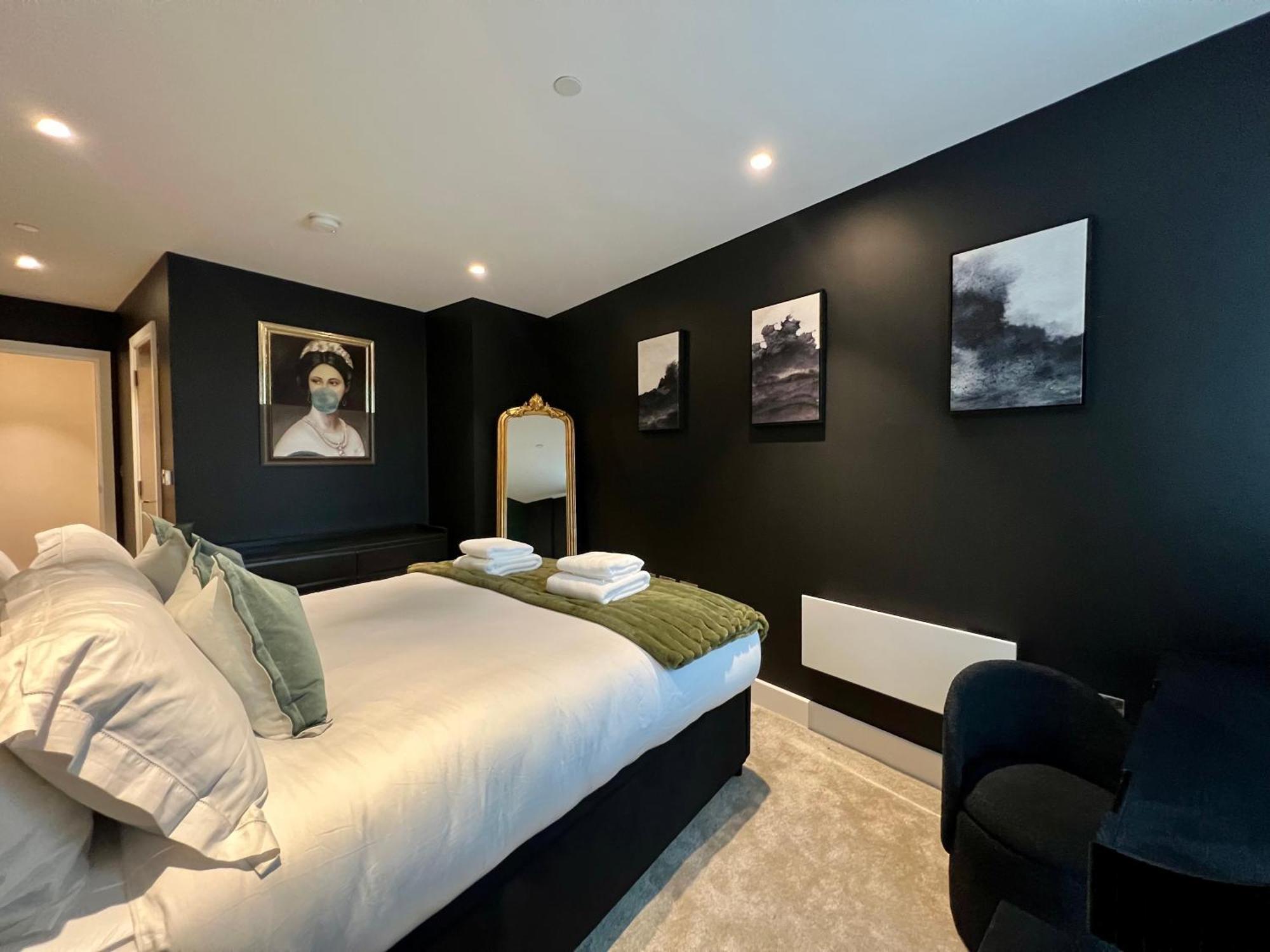 The Midnight Garden Escape At Ryedale House Apartment York Exterior photo